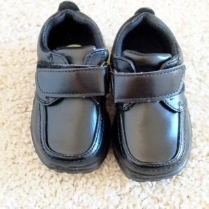 French Toast LiL Cole Baby Shoes Size 5M Black AR3331 Hook Loop Closure